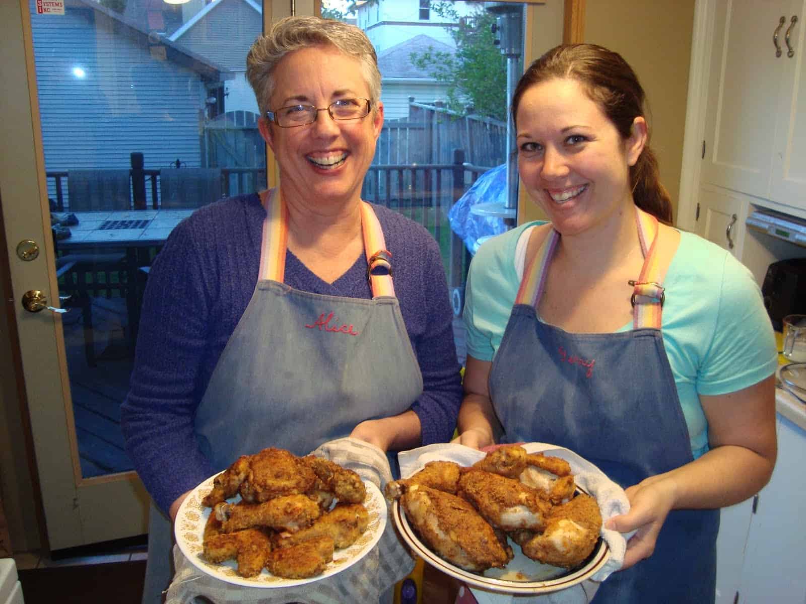 Grandma's Famous Fried Chicken  #yumyum #comegetchusome Comment