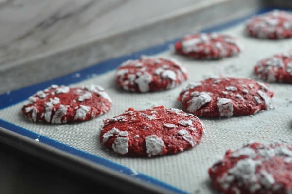 Red Velvet Cookies Christmas - Dining with Alice