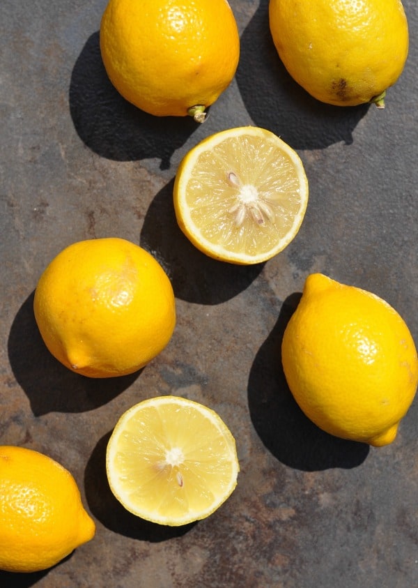 Sun Tea and sweet lemonade combine to make this easy Bourbon Arnold Palmer. A refreshing summer cocktail you'll be sipping all summer long! https://diningwithalice.com/drinks/bourbon-arnold-palmer/ ‎