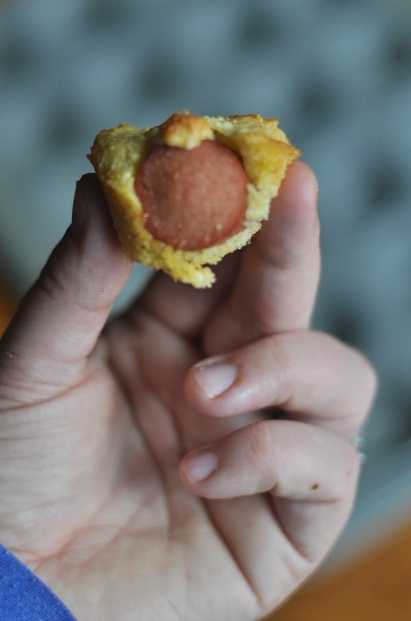 Cheesy Mini Corn Dog Recipe Kids Creative Lunches A super easy Cheesy Mini Corn Dog Muffins recipe that makes a great weeknight meal, fun school lunch, or game day appetizer. https://diningwithalice.com/kids/cheesy-mini-corn-dog-muffins/