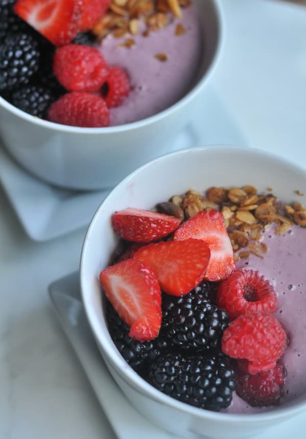 Berry Smoothie Bowl - Dining with Alice