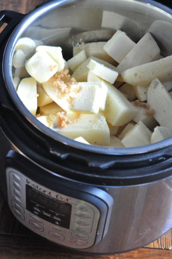 Instant Pot Mashed Potatoes - Dining with Alice