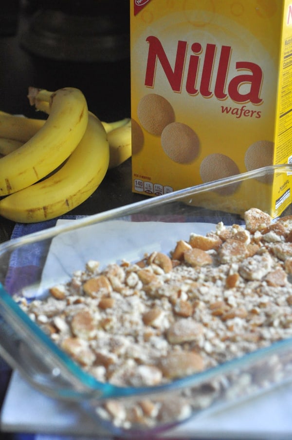 Quick banana pudding recipe displayed with Nilla wafers