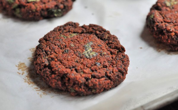 Mushroom and Beet Black Bean Burger firm patty tasty